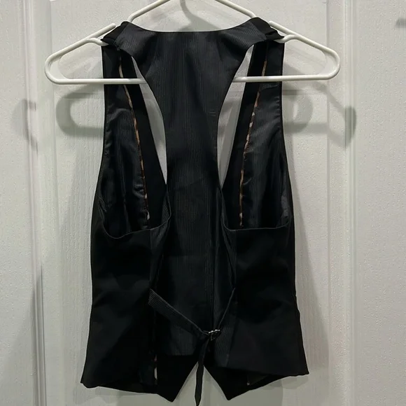 NWOT Black Vest from Express - Picture 4 of 5